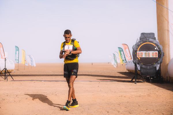 STAGE 5 - RACE IN THE LEAD: MOHAMED EL MORABITY LIMPS OFF, THE SUSPENSE RETURNS